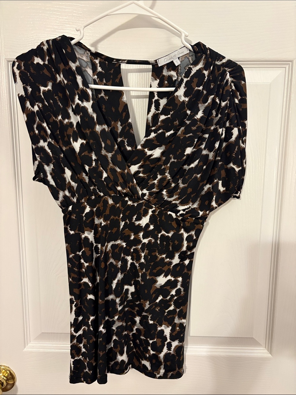 Charlotte Russe Leopard Print V-Neck Blouse in Black & Brown & White